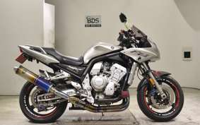 YAMAHA FZS1000 FAZER 2004