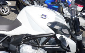 MV AGUSTA BRUTALE 675 2015