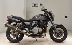 SUZUKI INAZUMA 1200 (GSX1200) 1999 GV76A