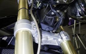 TRIUMPH STREET TRIPLE 2011