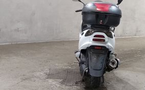 YAMAHA MAJESTY 125 SE27