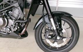 HONDA CB250R MC52