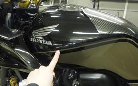 HONDA CB400 SUPER BOLDOR VTEC 2012 NC42