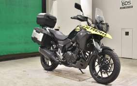 SUZUKI Vｽﾄﾛｰﾑ250A 2022