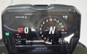 DUCATI STREETFIGHTER V4 SP 2022