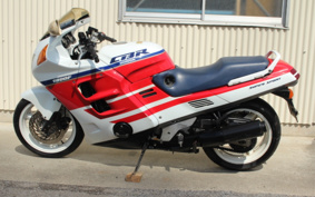 HONDA CBR1000F 1989 SC24