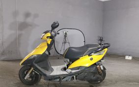 YAMAHA GTR125 SE26