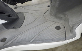 YAMAHA CYGNUS 125 X 2 SE44J