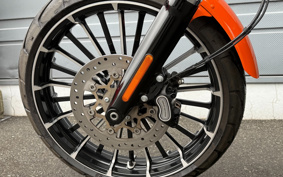 HARLEY  HARLEY FXBR 2023 YEZ