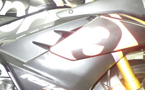 APRILIA RSV4 1100ファクトリ 2024
