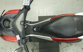 YAMAHA N-MAX SE86J