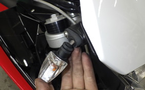 HUSQVARNA NUDA900R 2013
