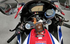 HONDA CBR1000RR 2014 SC59