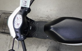 SUZUKI ﾚｯﾂ CA4AA
