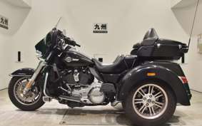 HARLEY FLHTCU TG 1870 2022