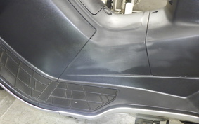 SUZUKI SKYWAVE 400 2002