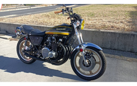 KAWASAKI 900 SUPER FOUR 2025 Z1F