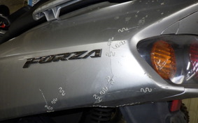 HONDA FORZA MF06