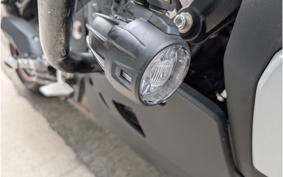 BMW S1000XR 2021 0E41