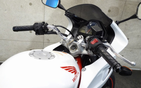 HONDA VTR 250 F MC33