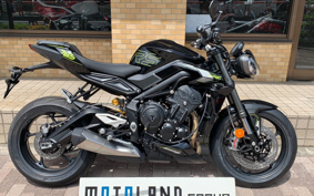 TRIUMPH TRIUMPH  STREET  TRIPLE RS 2025 HDA614
