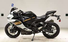 KAWASAKI ZX-4R SE 1995 ZX400P