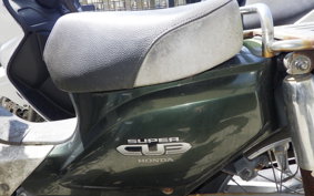 HONDA C50 SUPER CUB AA04