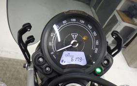 TRIUMPH STREET SCRAMBLER 2023
