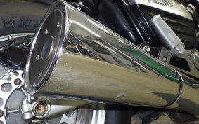 YAMAHA VMAX 2000