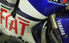 YAMAHA YZF-R1 2001