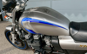 YAMAHA XJR400 R 2003 RH02J