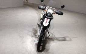 YAMAHA SEROW 250 DG17J