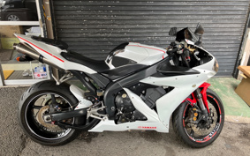 YAMAHA YZF-R1 2005 RN13