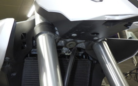 SUZUKI GSX-8S 2023 EM1AA