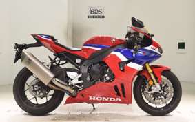HONDA CBR1000RR RSP 2025 SC82