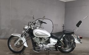 YAMAHA DRAGSTAR 250 VG02J