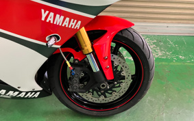 YAMAHA YZF-R1 2009 RN24J