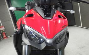 DUCATI STREETFIGHTER V2 2022