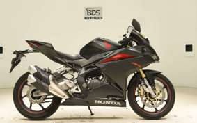 HONDA CBR250RR 1996 MC51