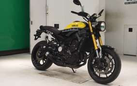 YAMAHA XSR900 1998 RN56J