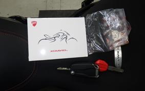 DUCATI XディアベルV4 2025