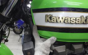 KAWASAKI ZRX400 2005 ZR400E