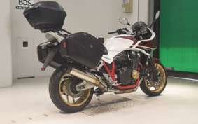 HONDA CB1300SB SUPER BOLDOR 2021 SC54