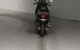 YAMAHA MAJESTY 125 SE27