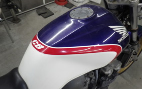 HONDA CB400SF VTEC SPEC 2 2002 NC39