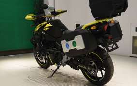 SUZUKI Vｽﾄﾛｰﾑ250