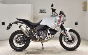 DUCATI DESSERT X 2022