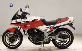 YAMAHA FZ250 1HX