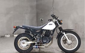 YAMAHA TW225 DG09J