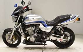 HONDA CB1300SF SUPER FOUR SC40